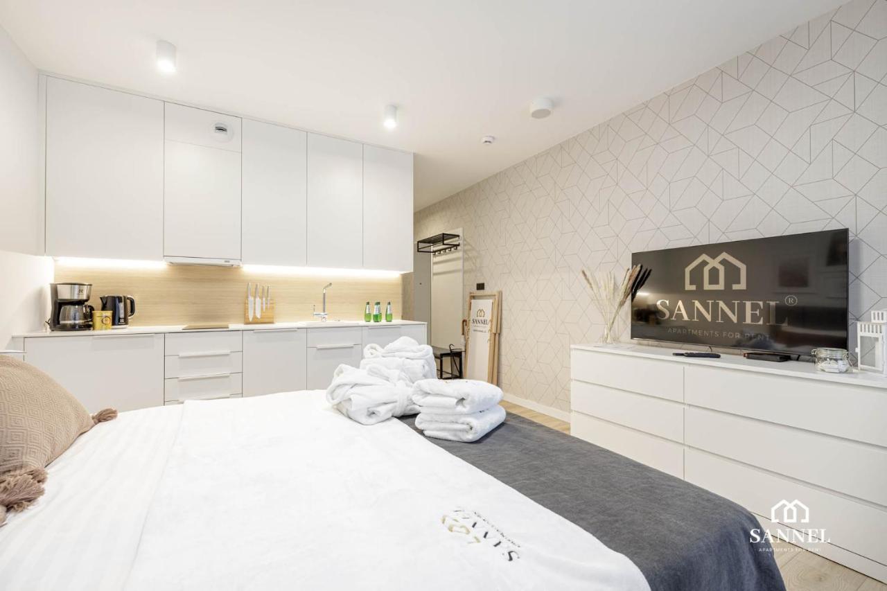 Apartament Baltic Dune Z Dostepem Do Basenow,Jacuzzi,Strefy Saun - Pinea Apartments Pobierowo-Sannel Apartments For Rent Bagian luar foto