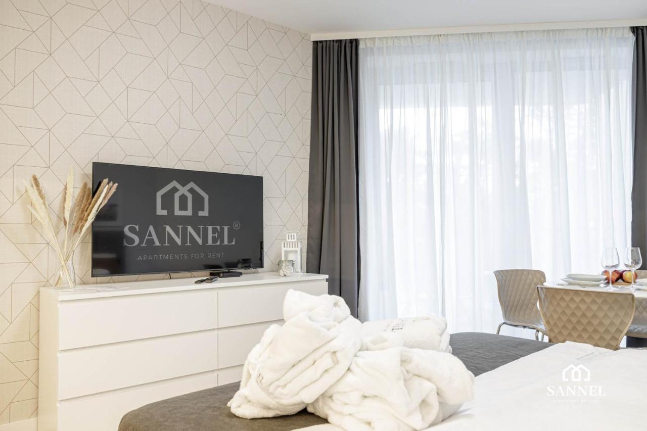 Apartament Baltic Dune Z Dostepem Do Basenow,Jacuzzi,Strefy Saun - Pinea Apartments Pobierowo-Sannel Apartments For Rent Bagian luar foto